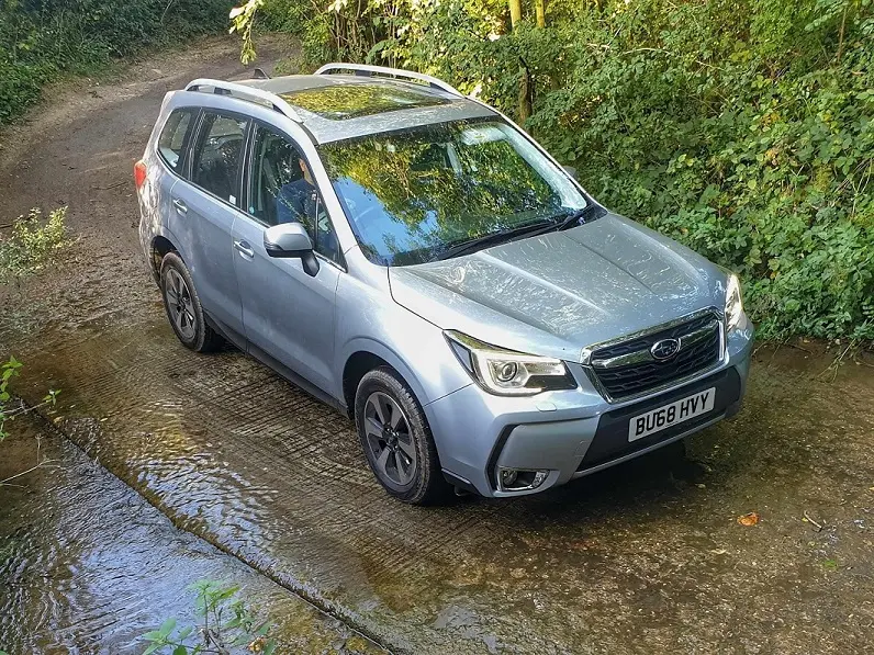 Subaru Forester Forester 2.0i Premium Plus Eyesight Lineartronic 3