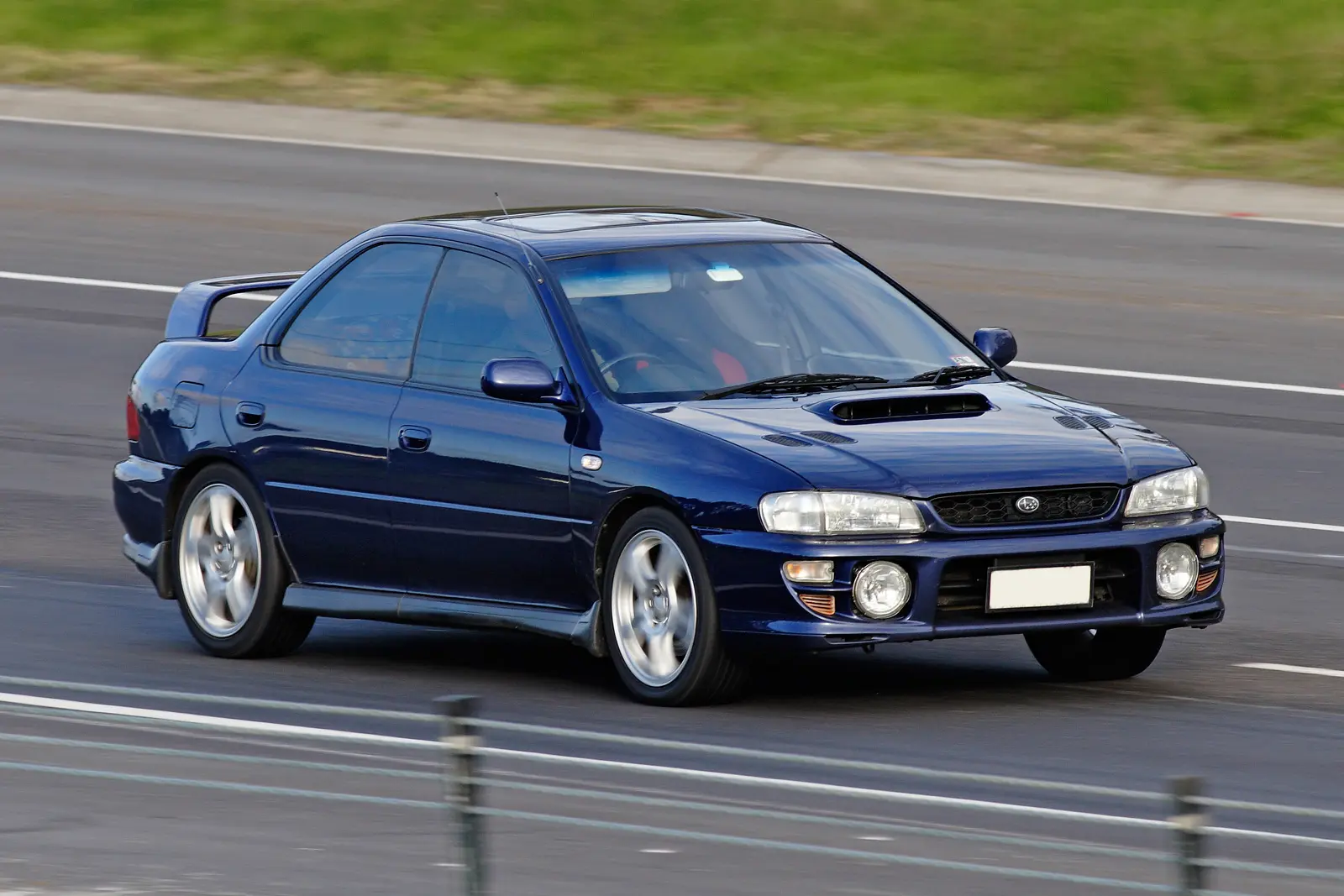 Subaru Impreza Impreza Sport Kombi 1.6 4WD GL 5