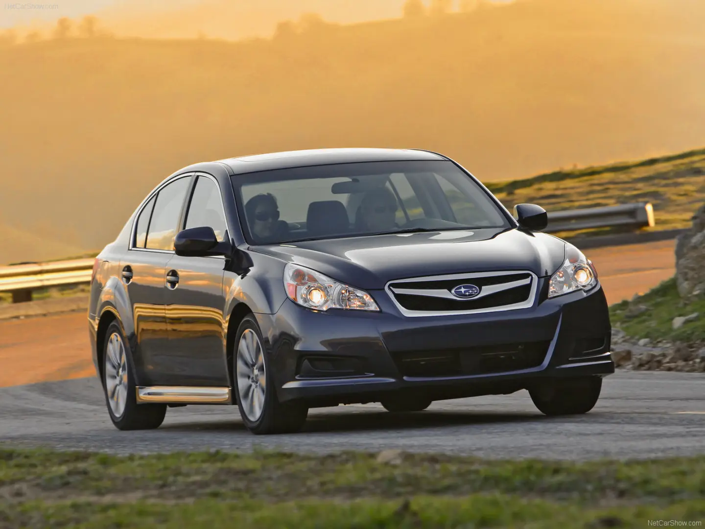 Subaru Legacy Legacy 2.0 Elegance CVT 4
