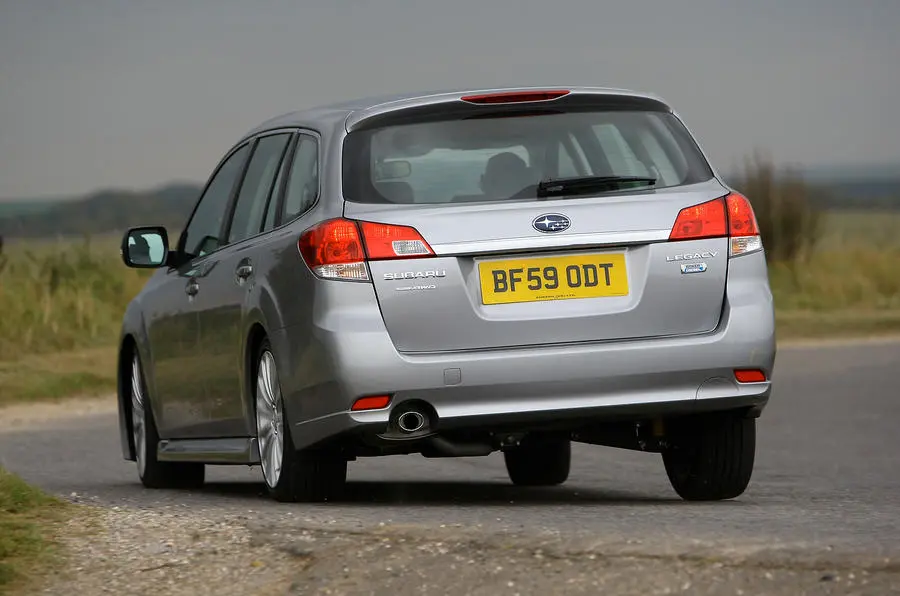 Subaru Legacy Legacy 2.0 Elegance CVT 6