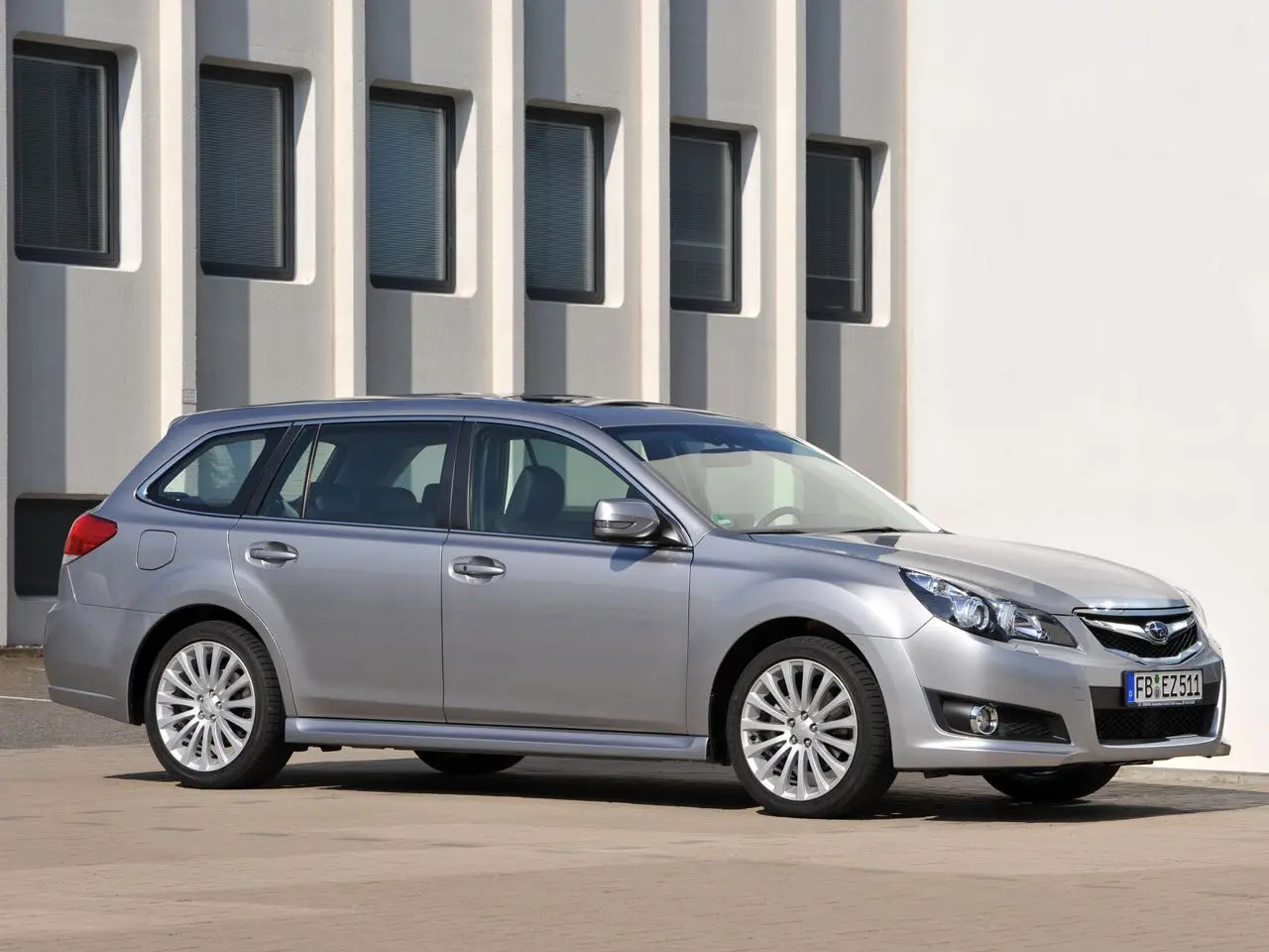 Subaru Legacy Legacy 2.0 Elegance CVT 4