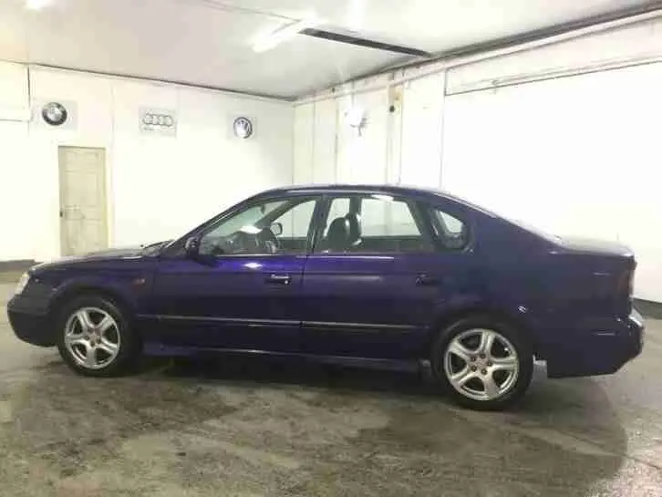 Subaru Legacy Legacy 2.5 4WD GX 1