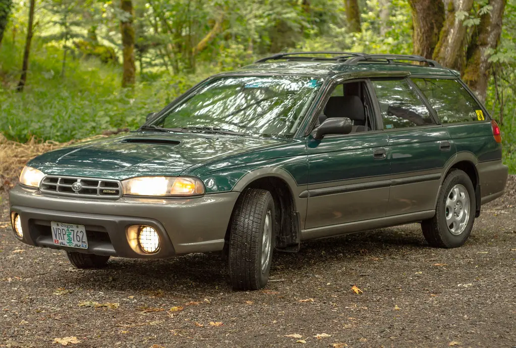 Subaru Legacy Legacy 2.5 4WD Outback 3
