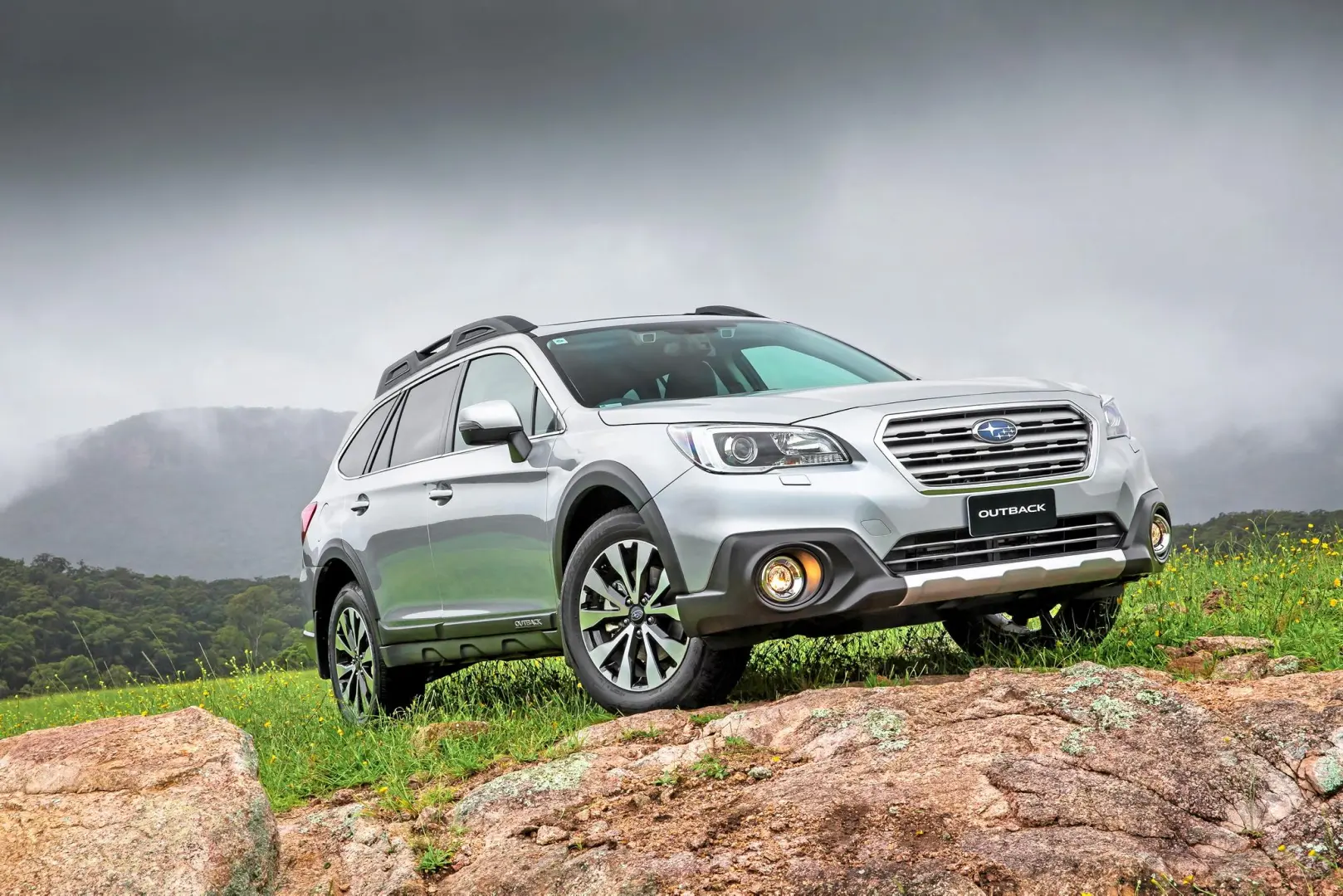 Subaru Outback Outback 2.0 D Premium CVT 5