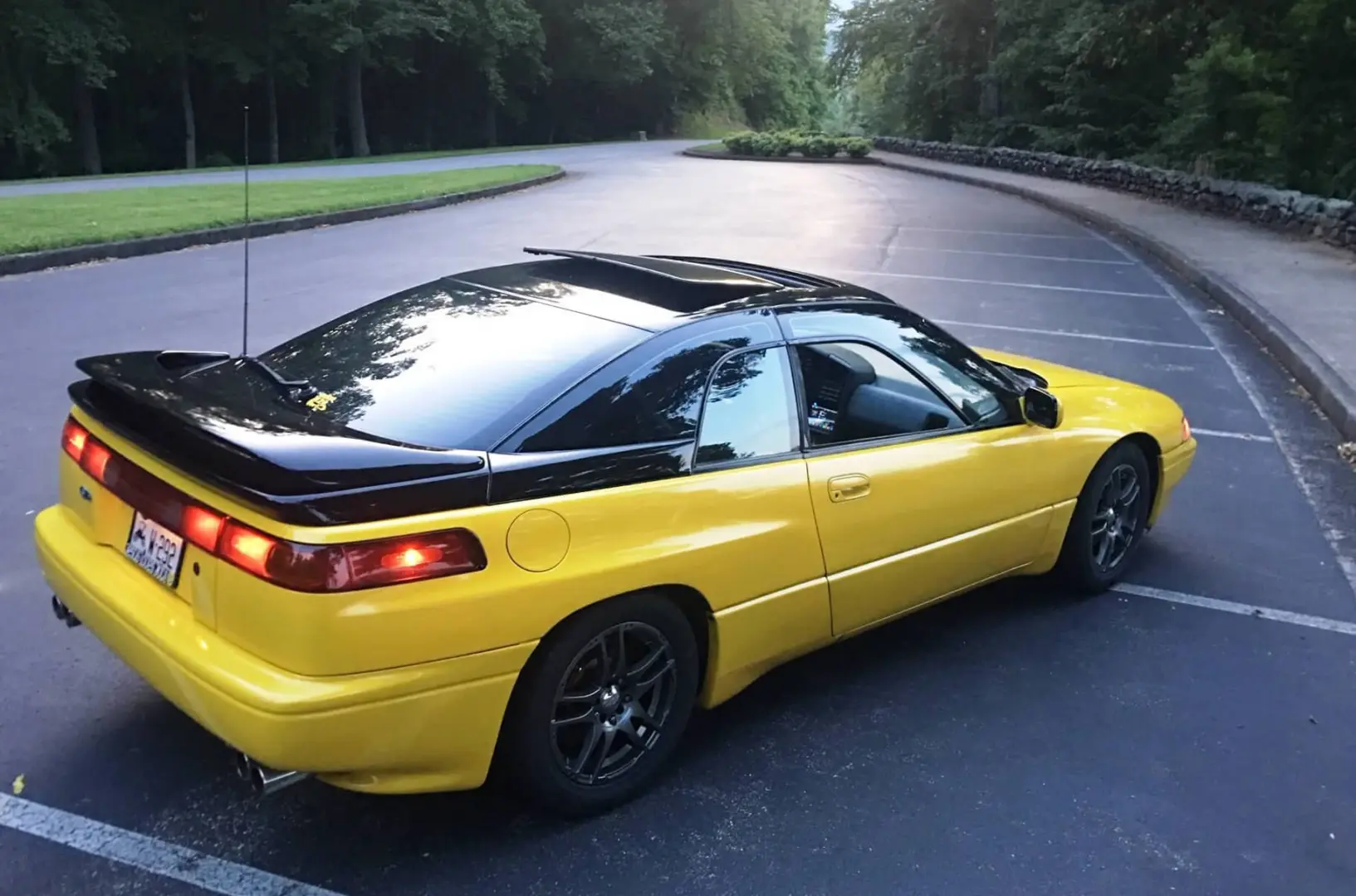 Subaru SVX SVX 3.3i 24V 4