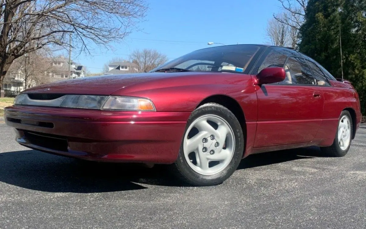 Subaru SVX SVX 3.3i 24V 3