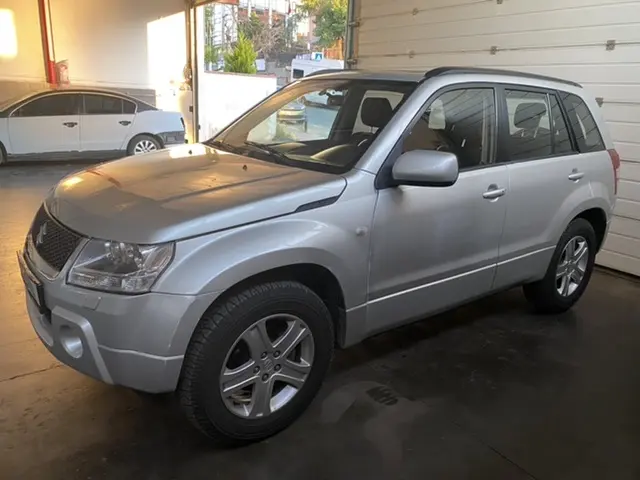 Suzuki Grand Vitara Grand Vitara 2.0 JLX-AL 5