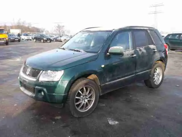 Suzuki Grand Vitara Grand Vitara 2.0 Klima 6