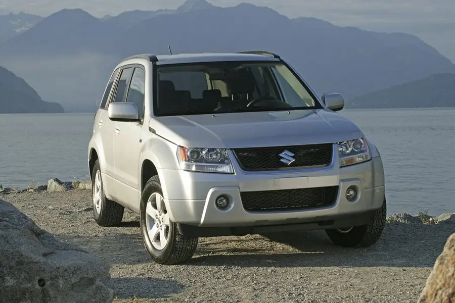 Suzuki Grand Vitara Grand Vitara 2.4 JLX-ES 3