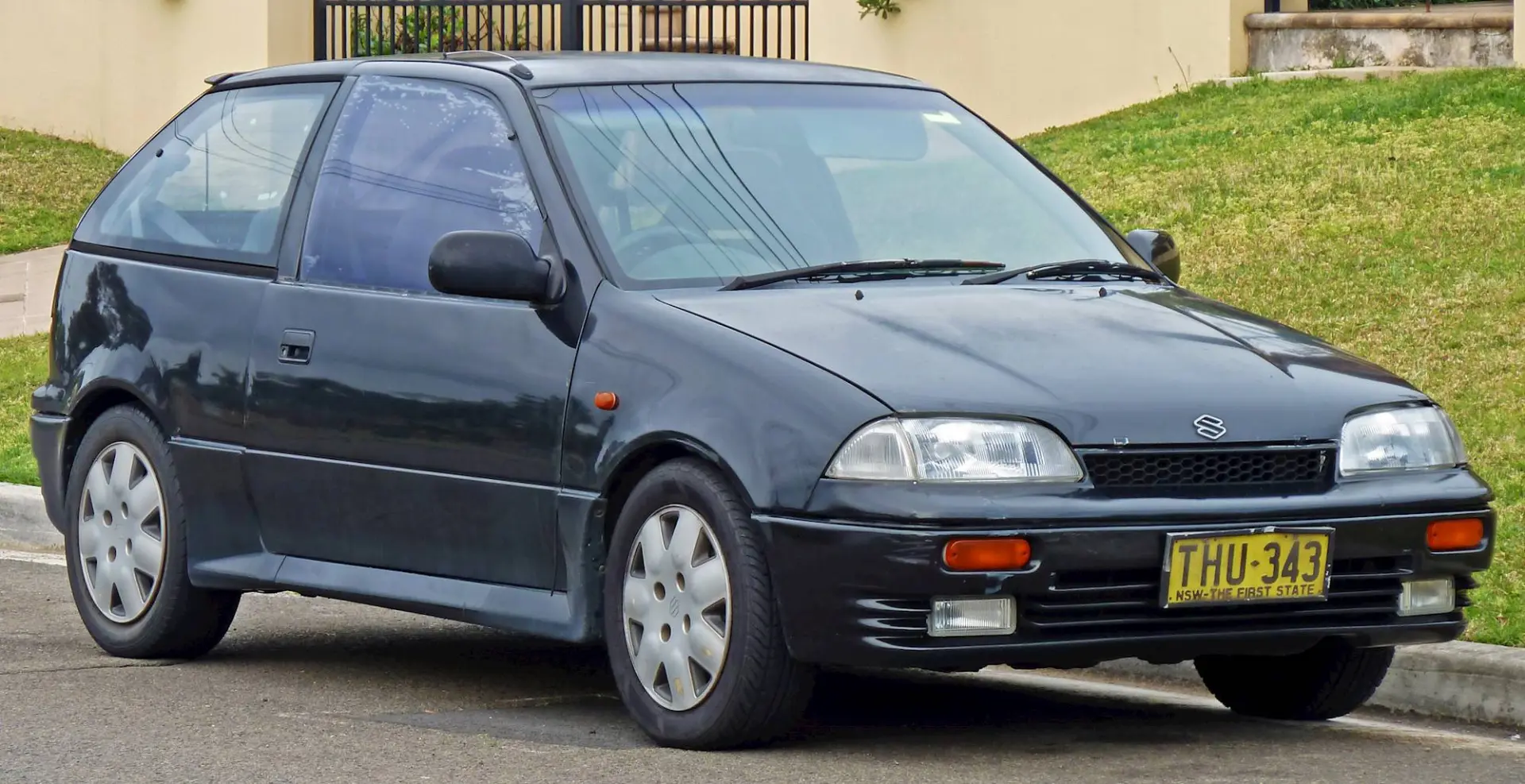 Suzuki Swift Swift 1.0 GA 4
