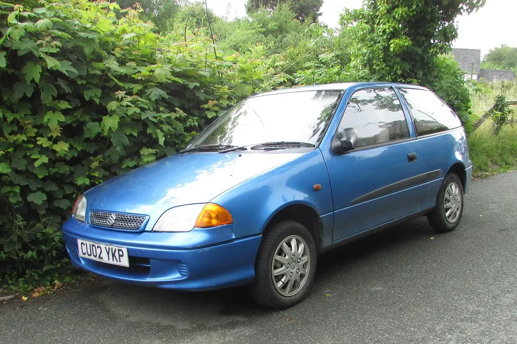 Suzuki Swift Swift 1.0 GLS 3