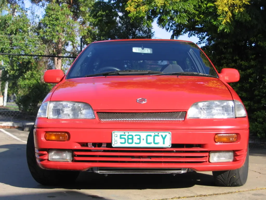 Suzuki Swift Swift 1.0 GP 4