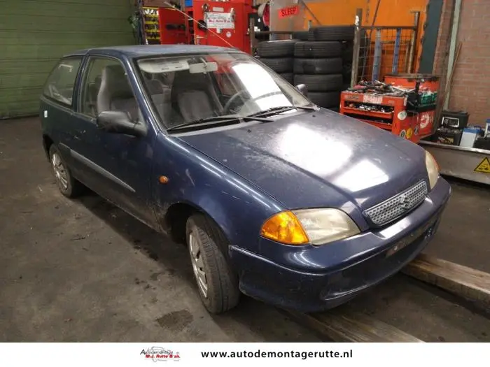 Suzuki Swift Swift 1.0 GS 5