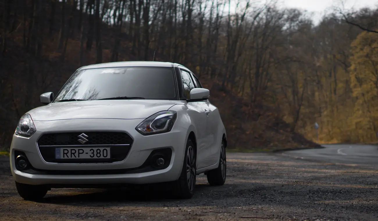 Suzuki Swift Swift 1.2 Mild Hybrit GL Techno 4