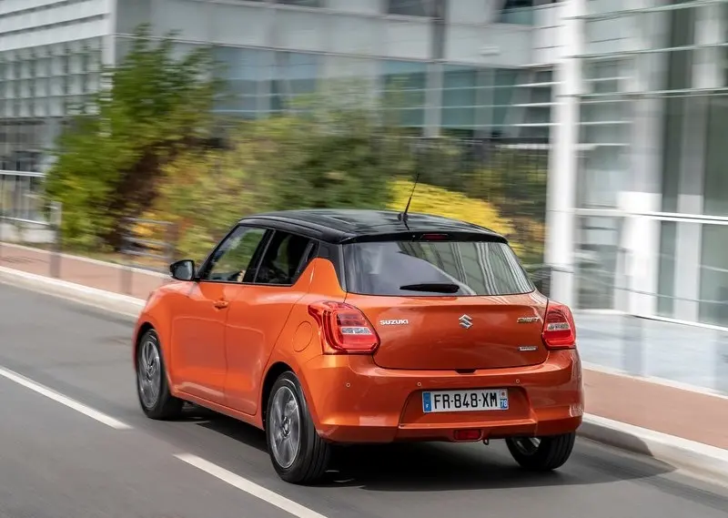 Suzuki Swift Swift 1.2 Mild Hybrit GLX Premium Çift Renk 5