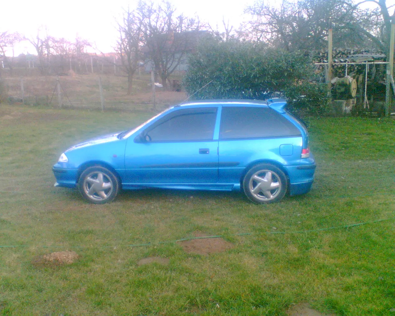 Suzuki Swift Swift 1.3 16V GL 3