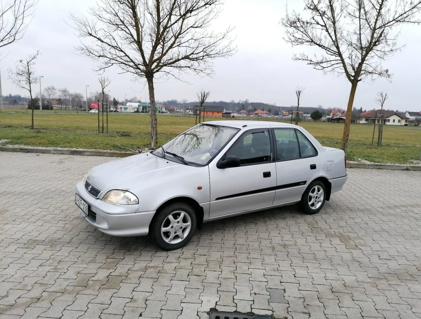 Suzuki Swift Swift 1.3 16V GL 1