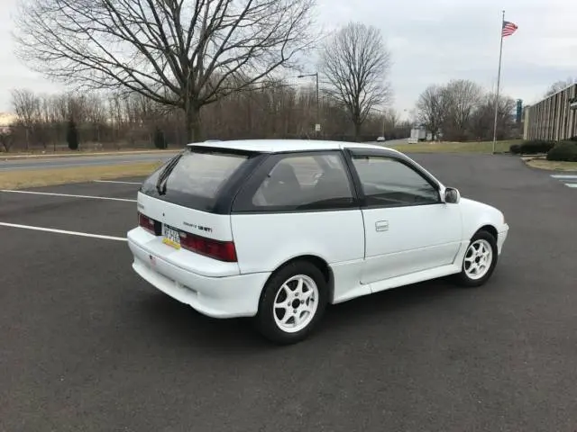 Suzuki Swift Swift 1.3 GTI 4