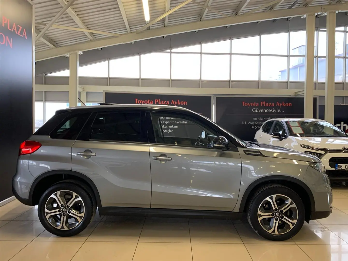 Suzuki Vitara Vitara 1.6 DDIS 4x4 GLX Çift Renk 4