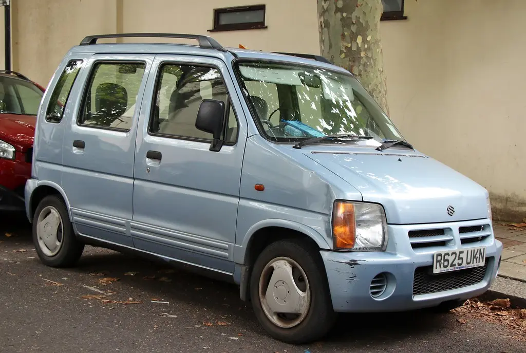 Suzuki Wagon R Wagon R+ 1.0 3