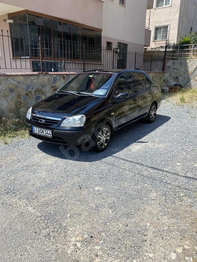 Tata Indigo Indigo 1.4 MPFI Comfort 2