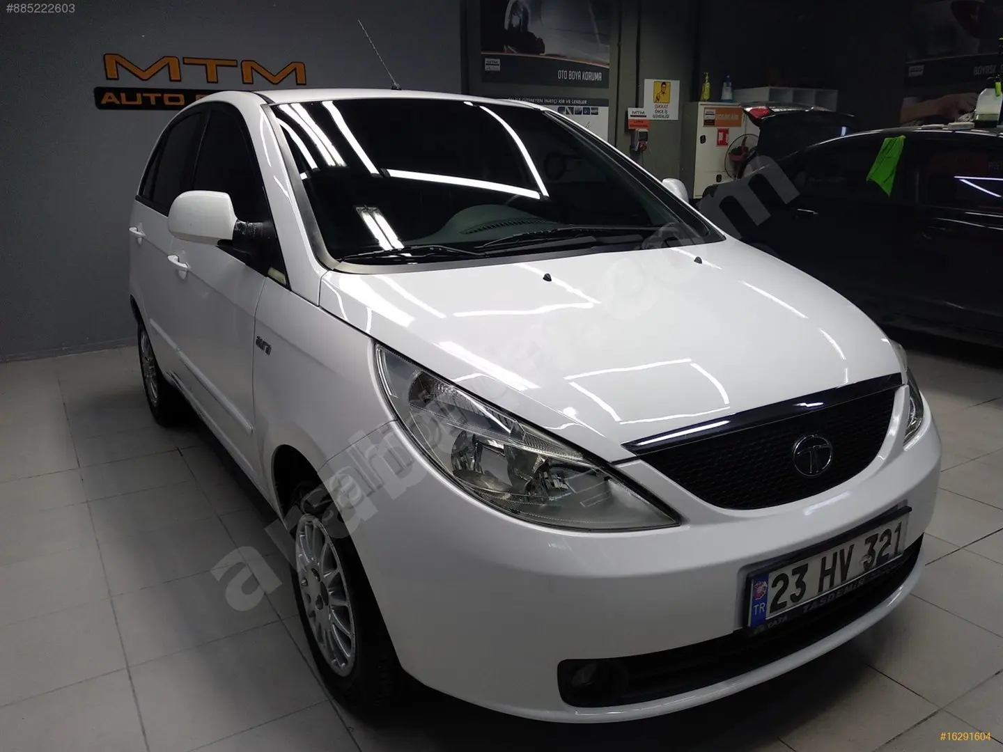 Tata Vista Vista 1.3 TDI Quadrojet Aura 4