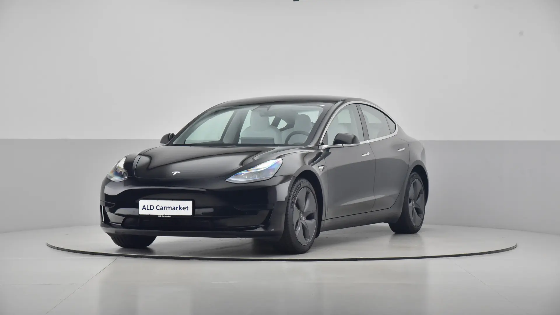 Tesla Model 3 Model 3 50kWh Standart 0