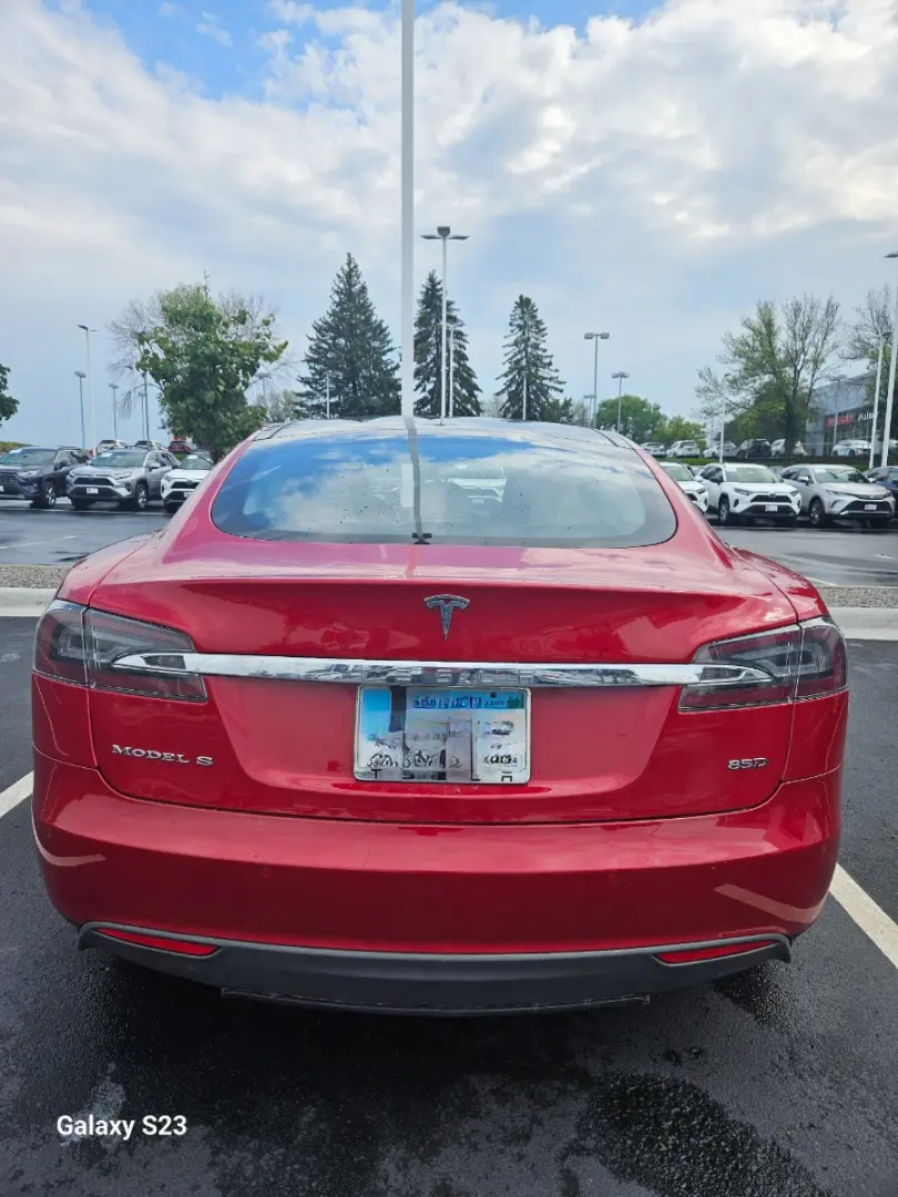 Tesla Model S Model S 85D 3
