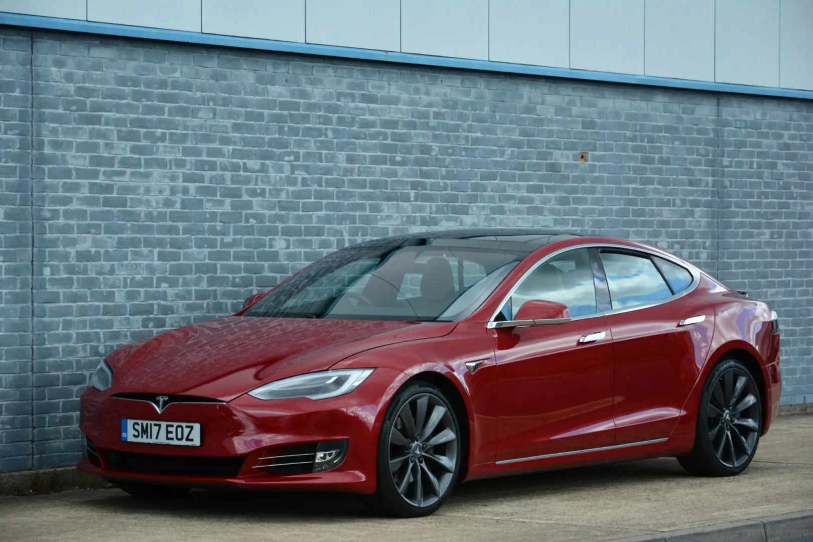 Tesla Model S Model S 90D 2