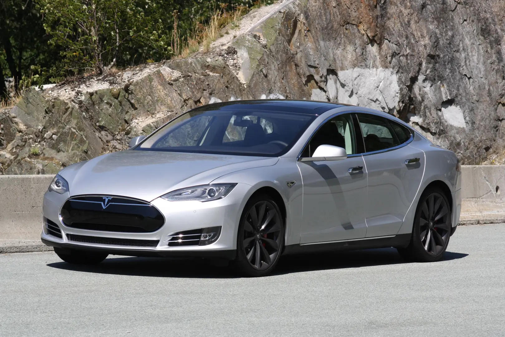 Tesla Model S Model S P85 0