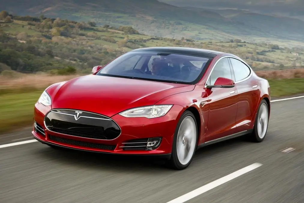 Tesla Model S Model S P85D 5