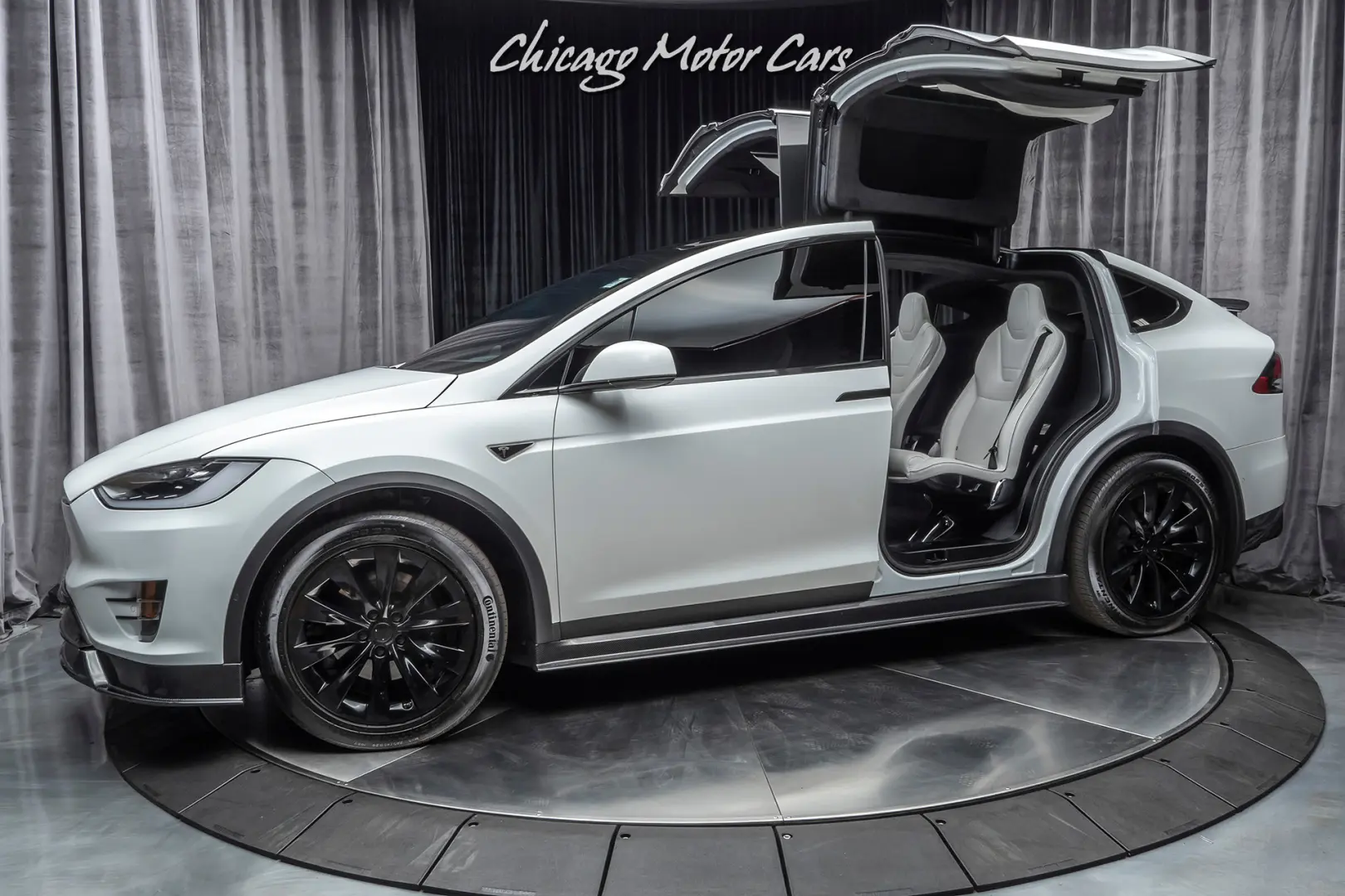 Tesla Model X Model X 90D 0