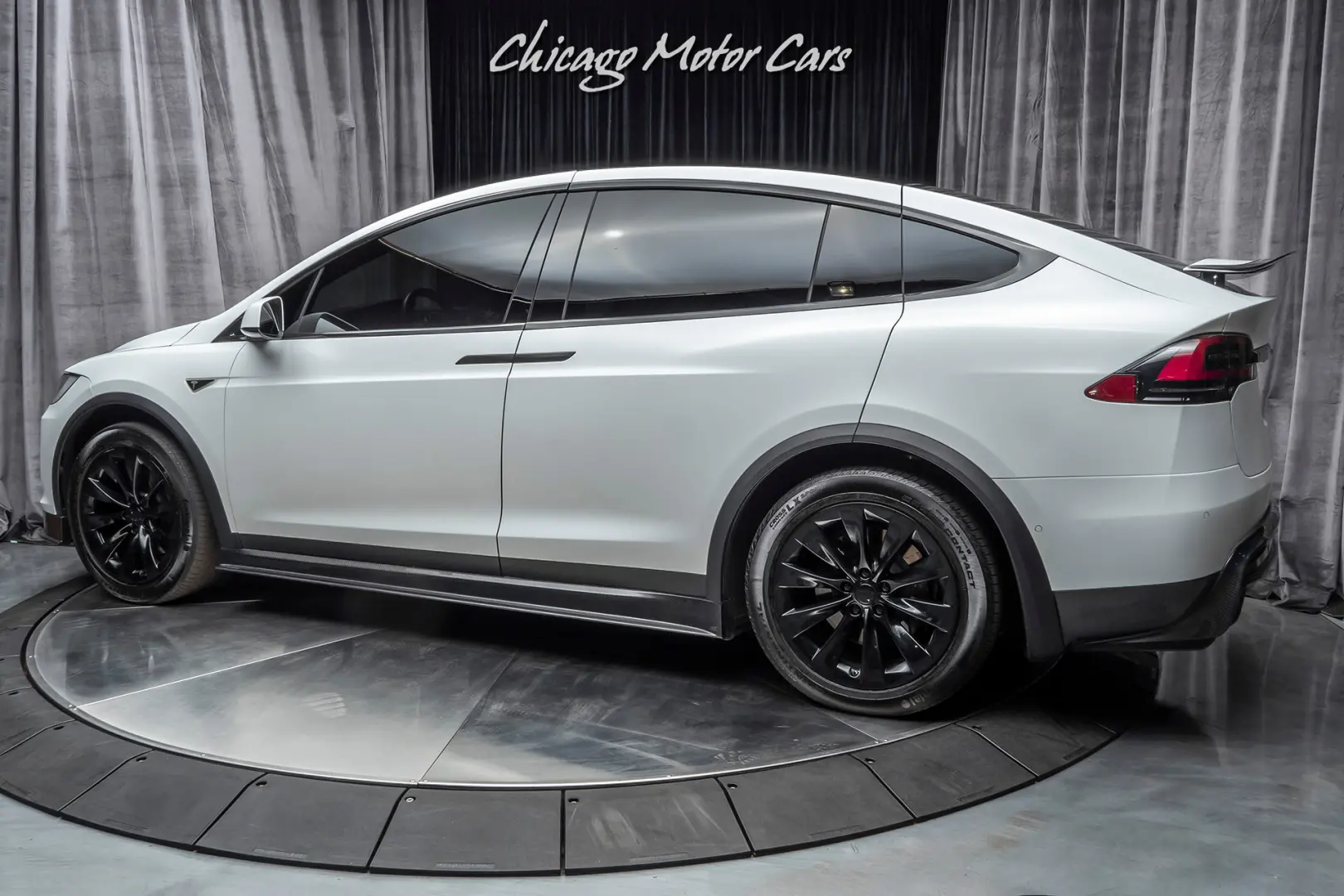 Tesla Model X Model X 90D 5