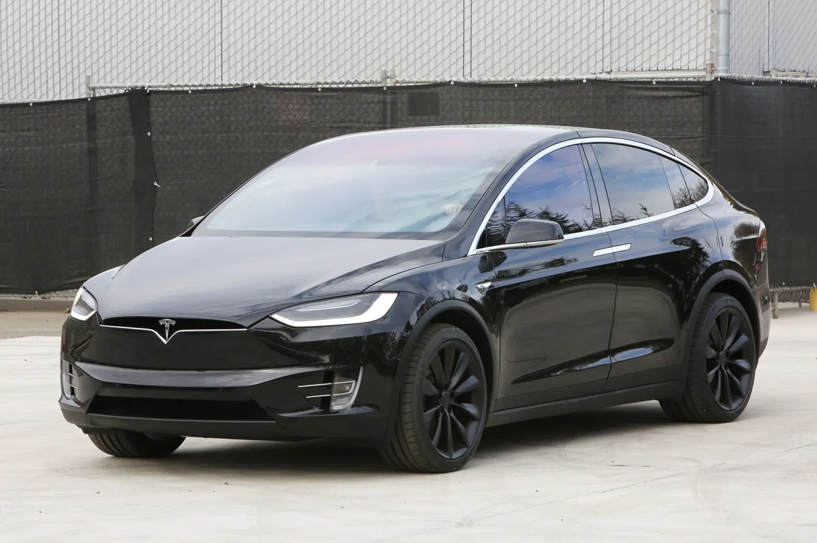 Tesla Model X Model X 90D 6