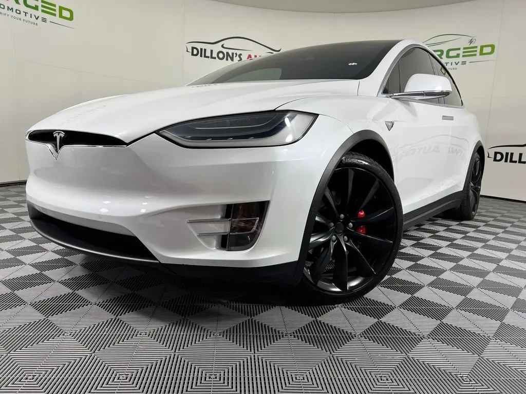 Tesla Model X Model X P100D 4