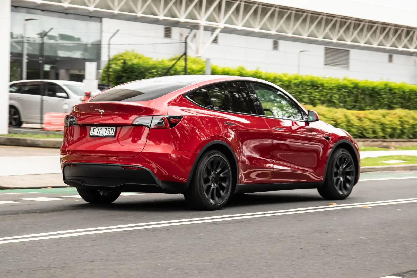 Tesla Model Y Model Y RWD 1