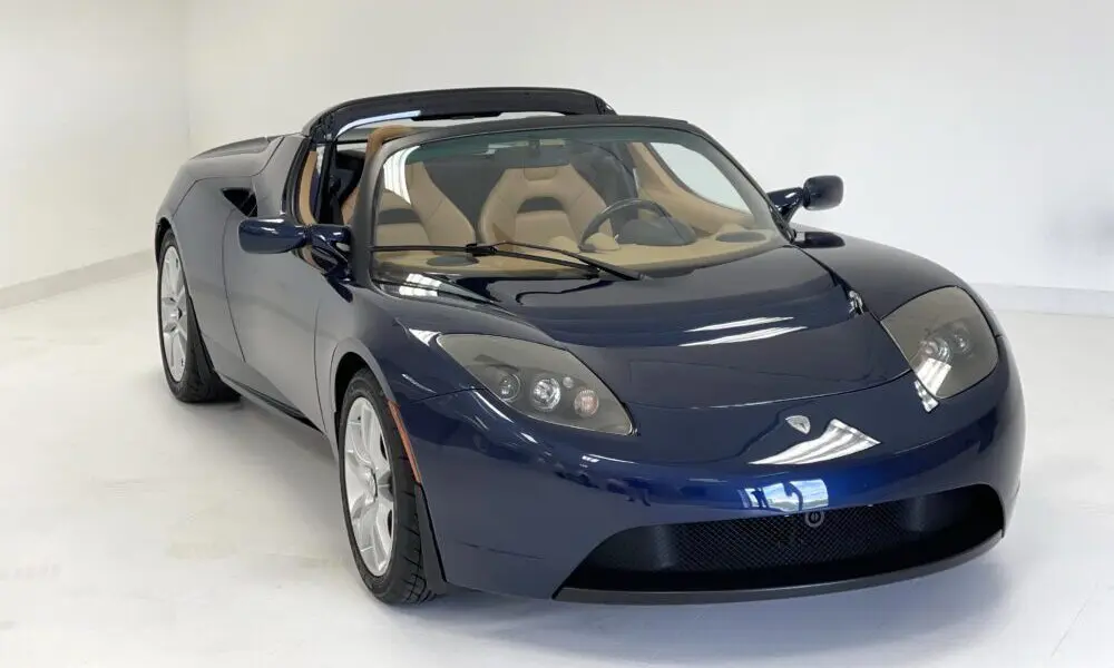 Tesla Roadster Roadster Roadster CVT 6