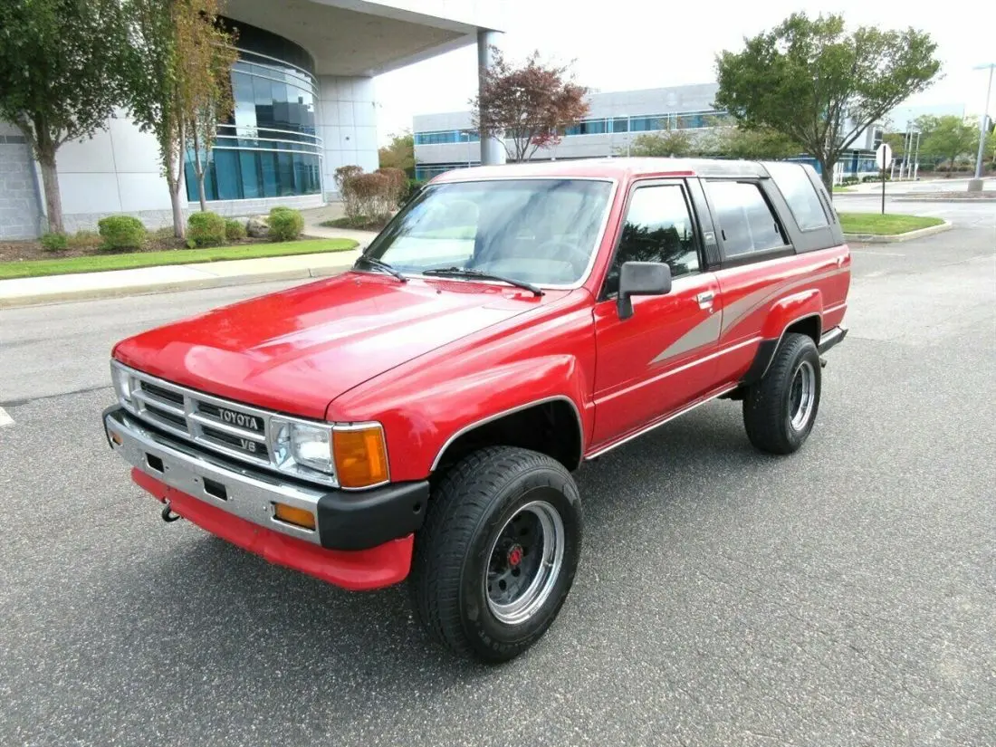 Toyota  4 Runner 2.4 D 0