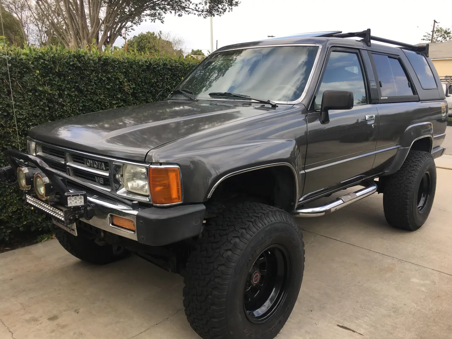 Toyota  4 Runner 2.4 D 6