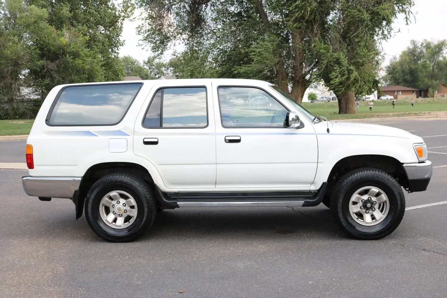 Toyota  4 Runner 3.0 V6 1
