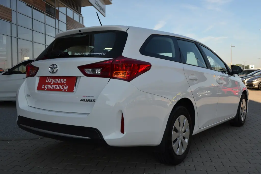Toyota Auris Auris 1.4 D-4D Active Skypack 5