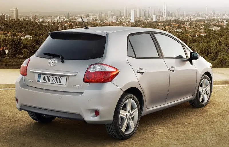Toyota Auris Auris 1.6 Elegant 4