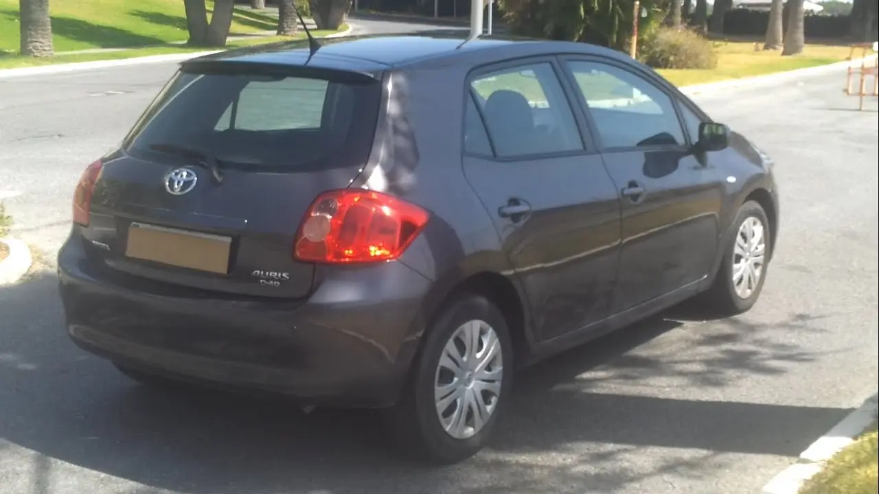 Toyota Auris Auris 1.4 D-4D Elegant 4