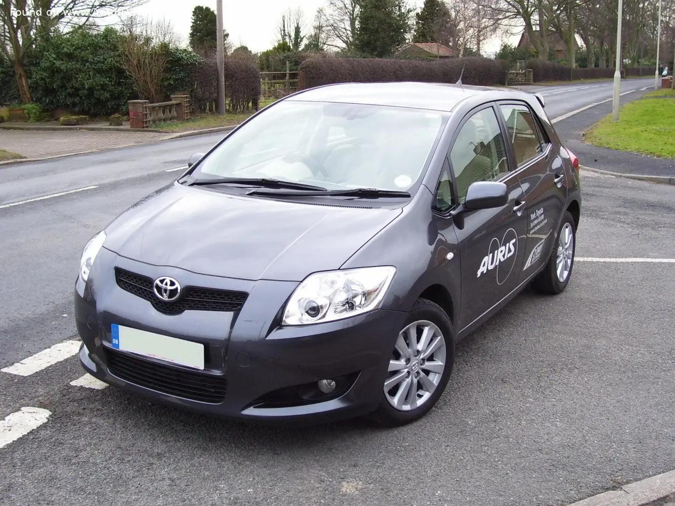 Toyota Auris Auris 1.6 Elegant 1