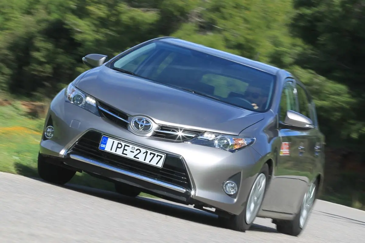 Toyota Auris Auris 1.4 D-4D Touch Skypack M/M 1