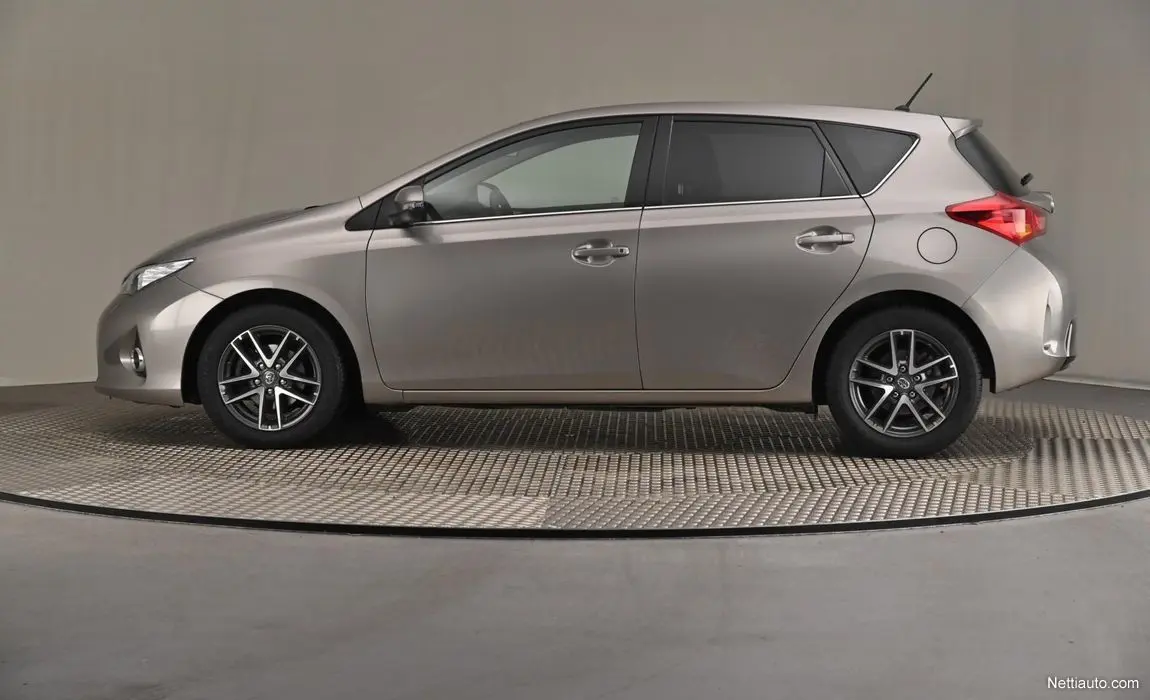 Toyota Auris Auris 1.6 Active Multidrive S 6