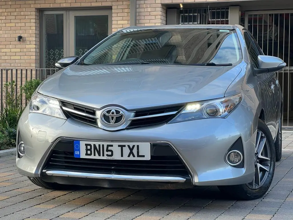 Toyota Auris Auris 1.6 Active Multidrive S 4