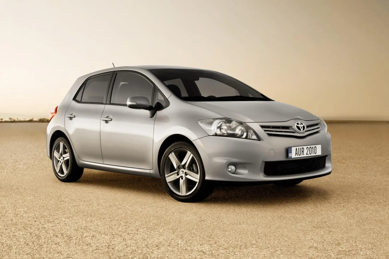 Toyota Auris Auris 1.6 Elegant 5