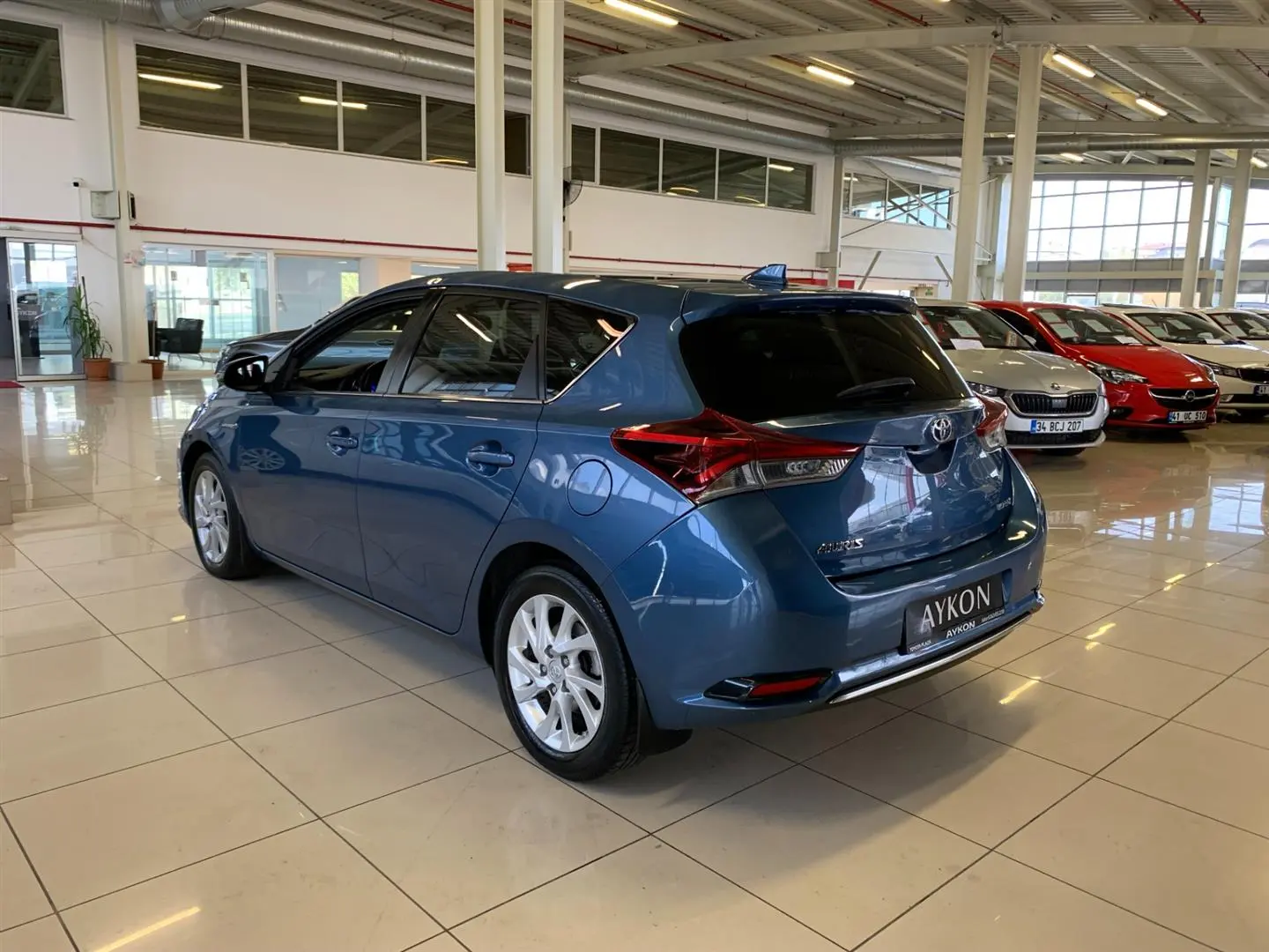 Toyota Auris Auris 1.8 Hybrid Active Skypack e-CVT 3