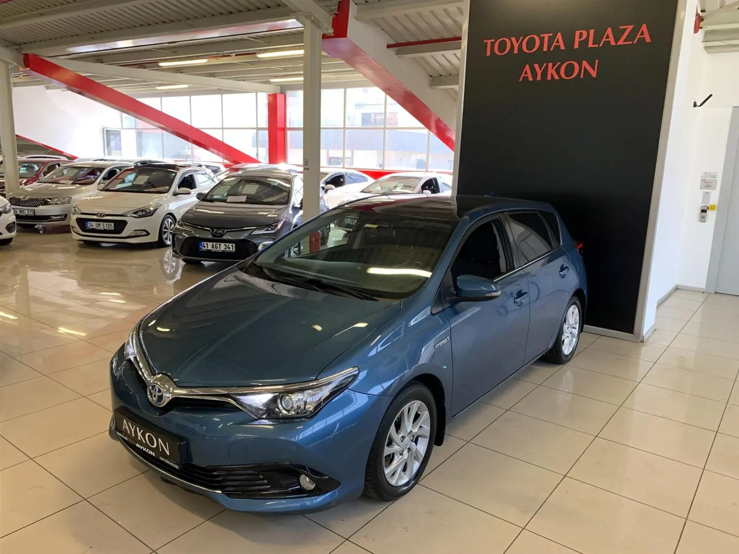 Toyota Auris Auris 1.8 Hybrid Active Skypack e-CVT 5